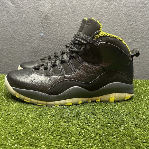 Size 12-Air Jordan 10 'Retro Venom' (Mens) - Picture 1 of 11